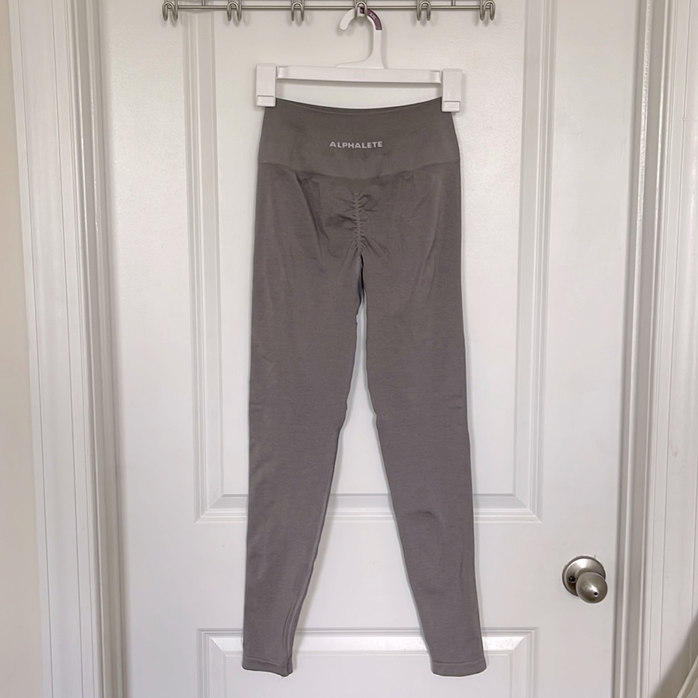 Alphalete Amplify Leggings Medium